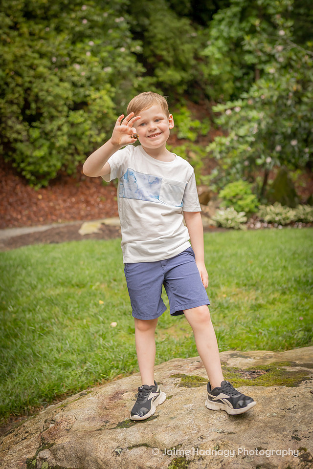 Relaxed Casual Extended Family Photography | Hendersonville NC Photographer