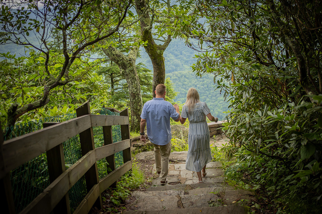 Couples Photos on Blue Ridge Parkway WNC Photographer