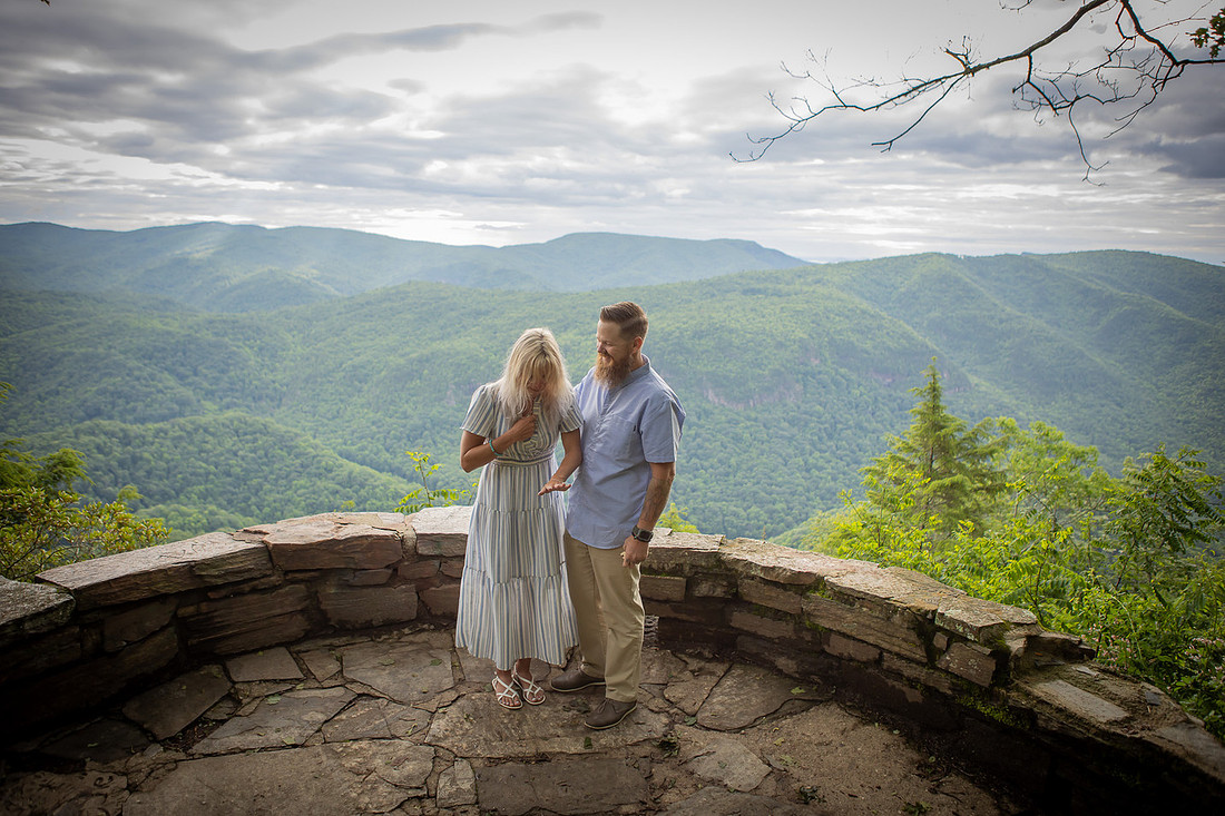 North Carolina Mountain Engagement | Blue Ridge Parkway Engagement Photographer 