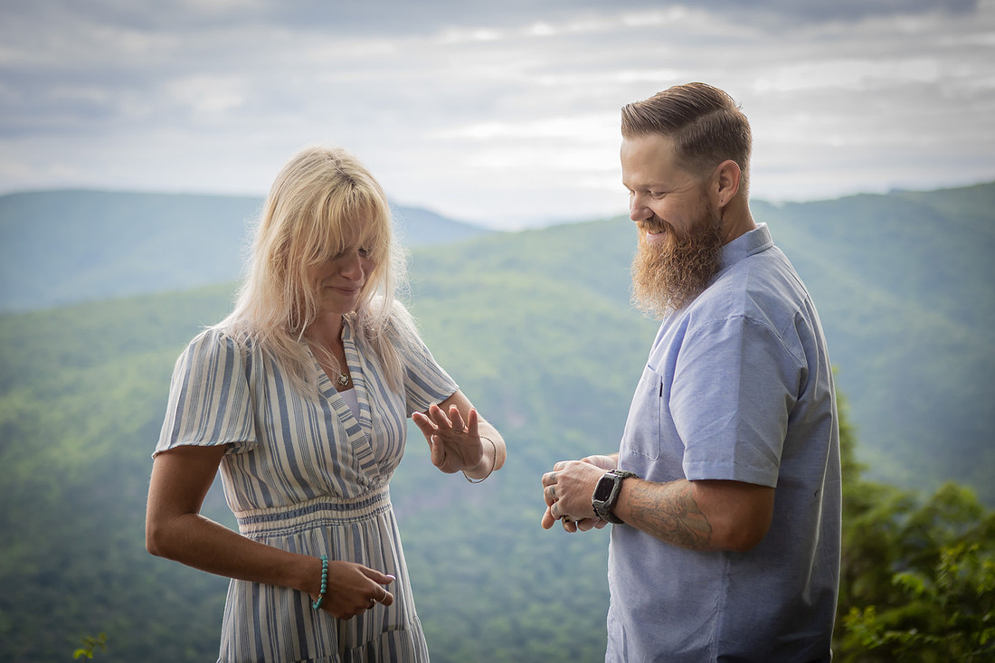 Mountain View Proposal Photography | Asheville Engagement Photographer