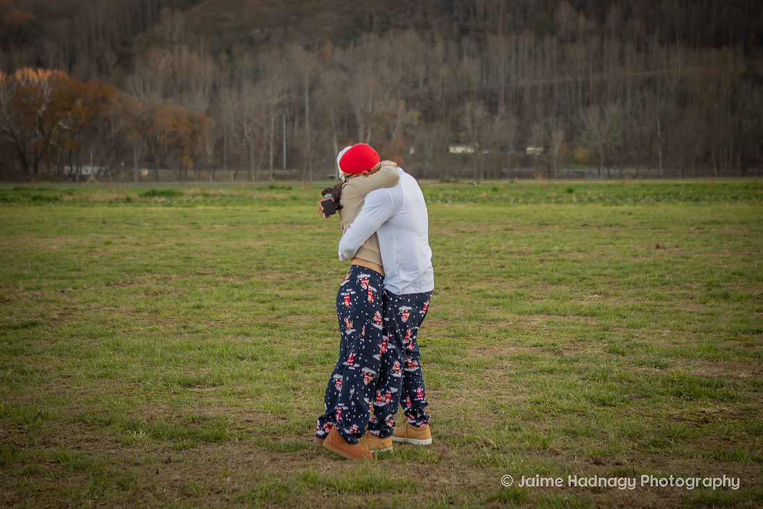 Surprise Proposal During Family Photos