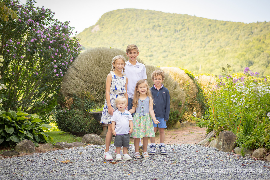 Outdoor Family Photos in the Mountains | Western NC Photographer