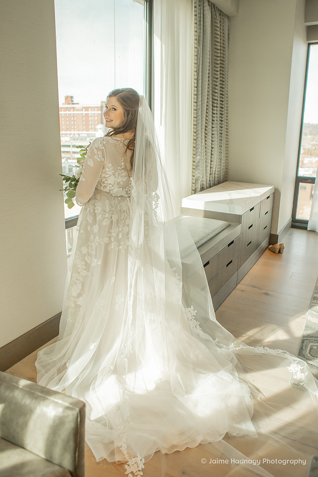 Getting Ready Bridal Portraits in Downtown Asheville