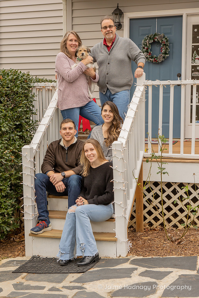 At Home Holiday Family Photos | Asheville Photographer