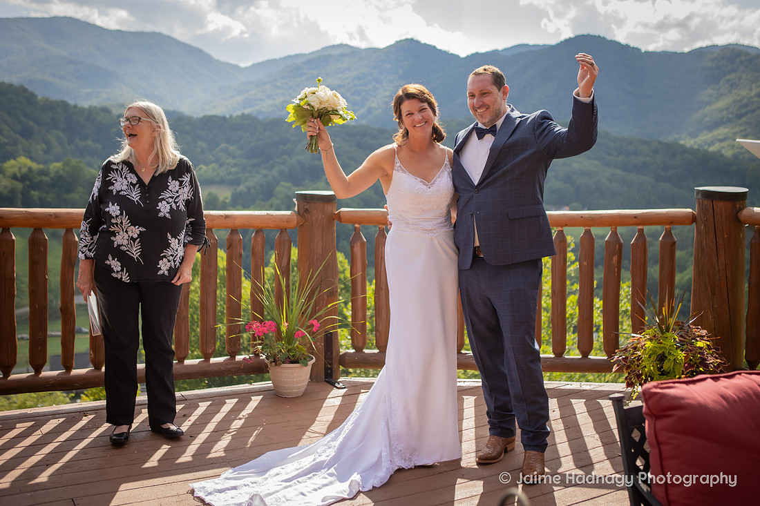 Wedding in the Mountains | Asheville Elopement Photographer