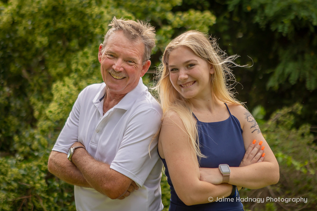 Outdoor Extended Family Photos | Asheville Photographer