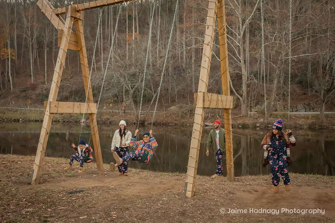 Christmas Family Photos | Asheville Photographer