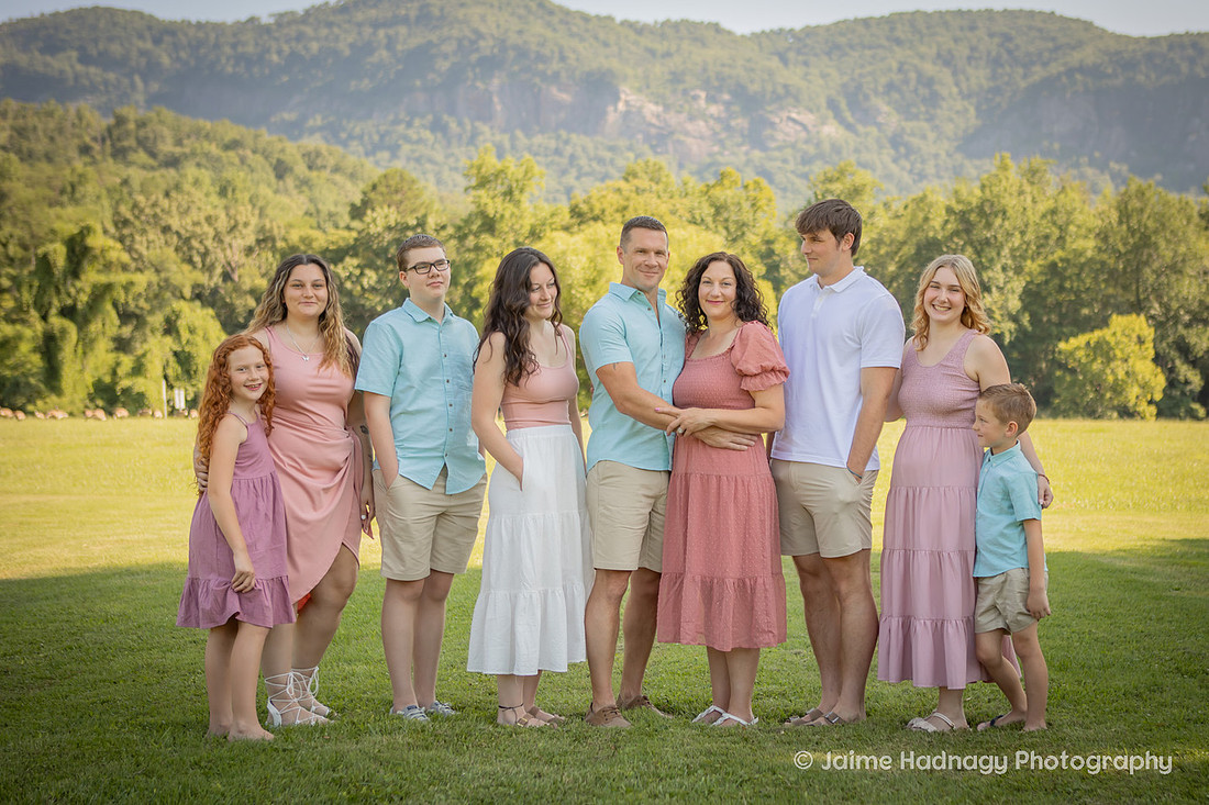 Outdoor Family Photoshoot with Pastel Colors in the mountains | Asheville Photographer