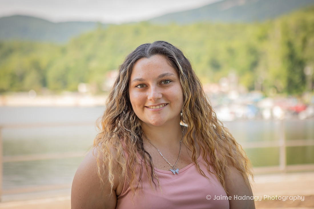 Fun Family Photoshoot in Lake Lure NC