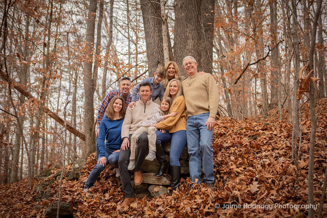 Outdoor Extended Family Photos at Your Home | Asheville Photographer