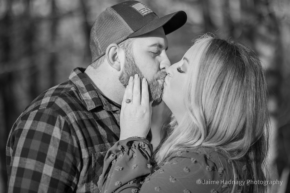 Asheville Engagement Pictures | Romantic COuple