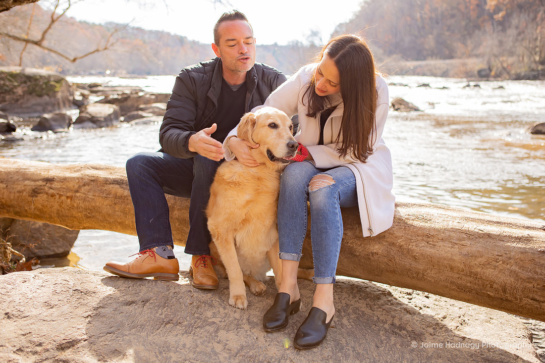 Outdoor Family Photography in Nature on the French Broad River | Asheville Photographer