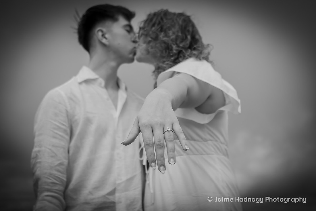 COuples Photos in the mountains of NC | Asheville Engagement Photographer