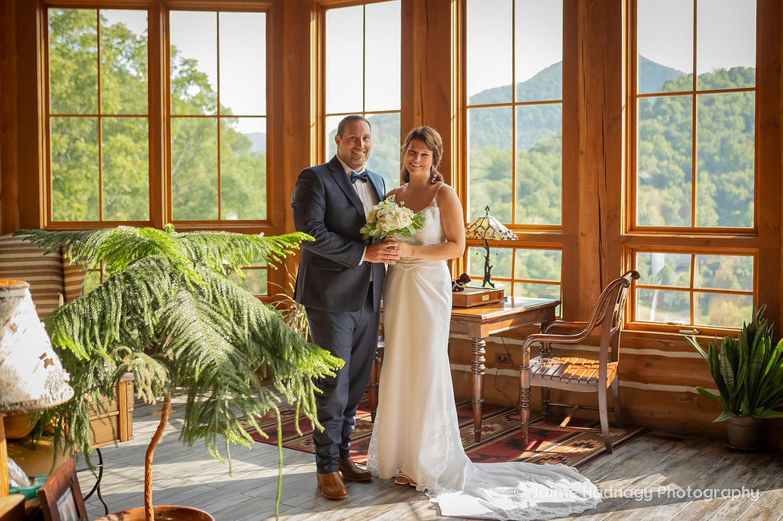Wedding in the Mountains | Asheville Elopement Photographer