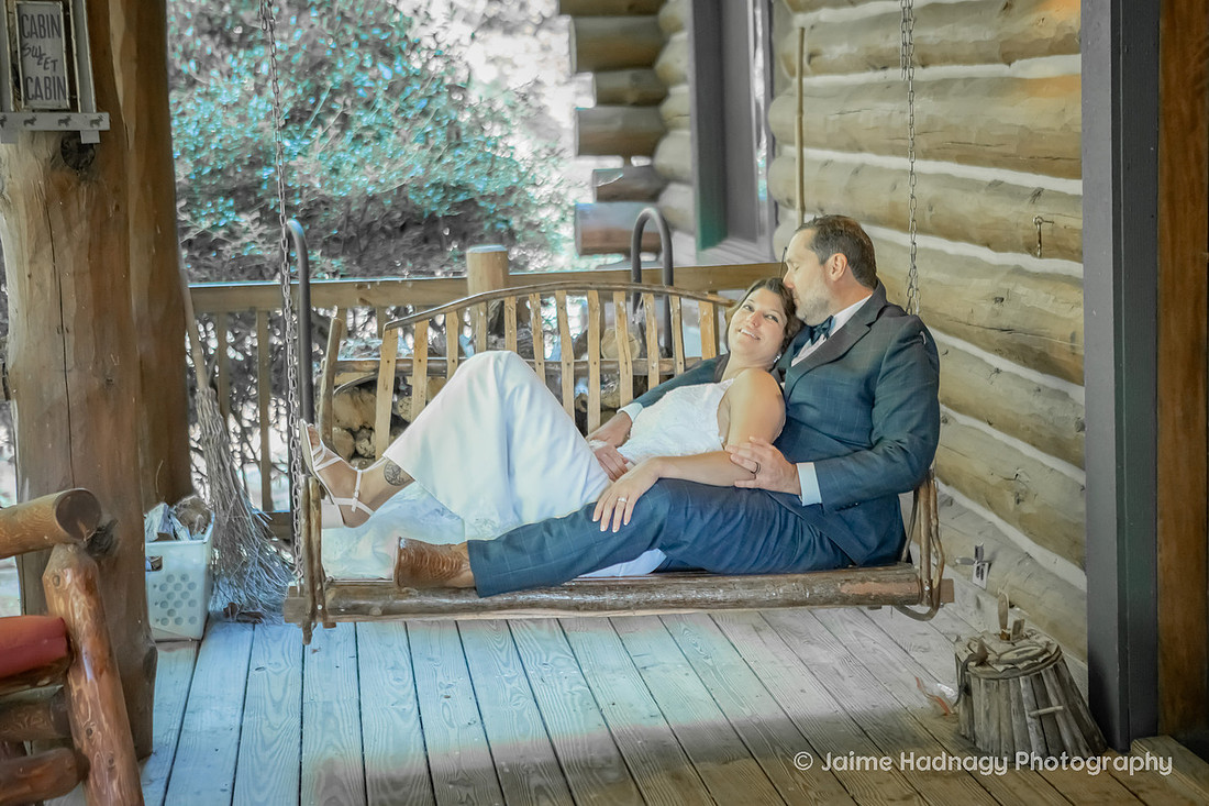 Elopement Photoshoot at Wildberry Lodge in the mountains | Asheville Wedding Photographer