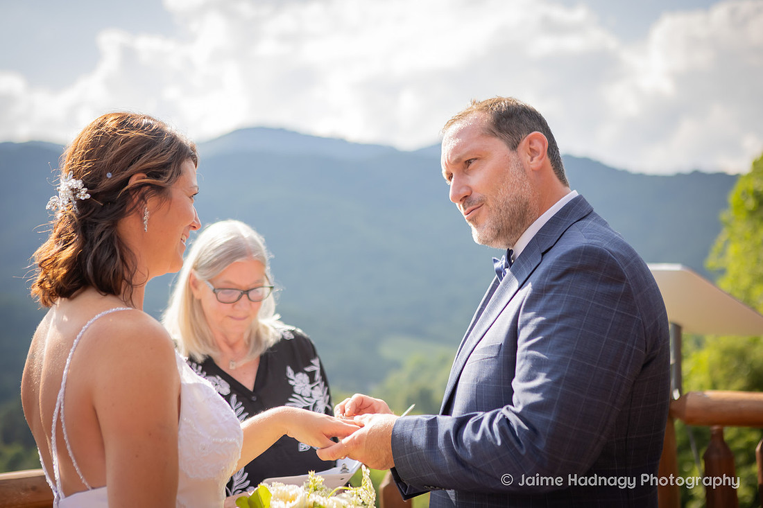 Elopement at Wildberry Lodge in Leicester | Asheville Wedding Photographer