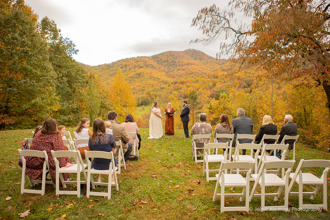 Beautiful Fall Wedding at Engadine Inn Candler NC | Asheville Photographer | Leaf Season