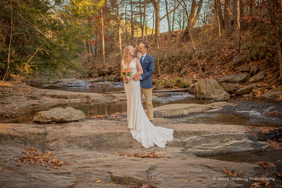 Elope in Asheville | Micro wedding photographer | Botanical Gardens