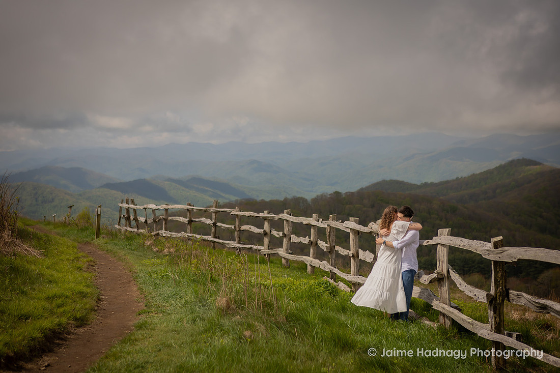 Mountain Engagement Photo Session | Western NC Photogrpaher