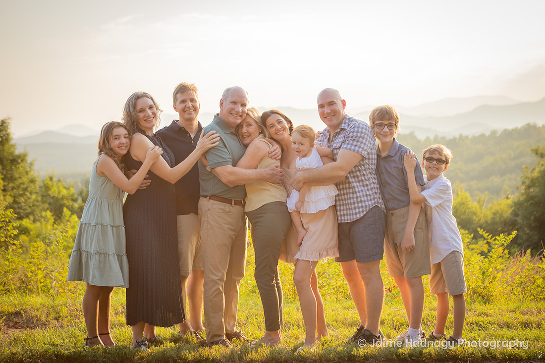 Extended Family Photoshoot | Black Mountain NC Family Photographer