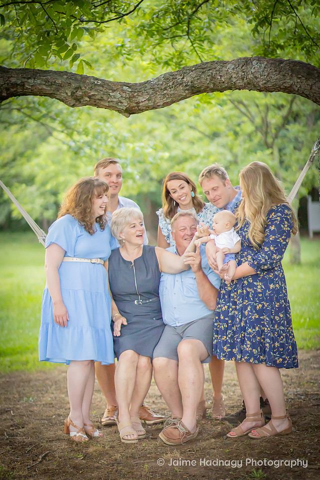 Family Reunion Photoshoot | Black Mountain Photographer