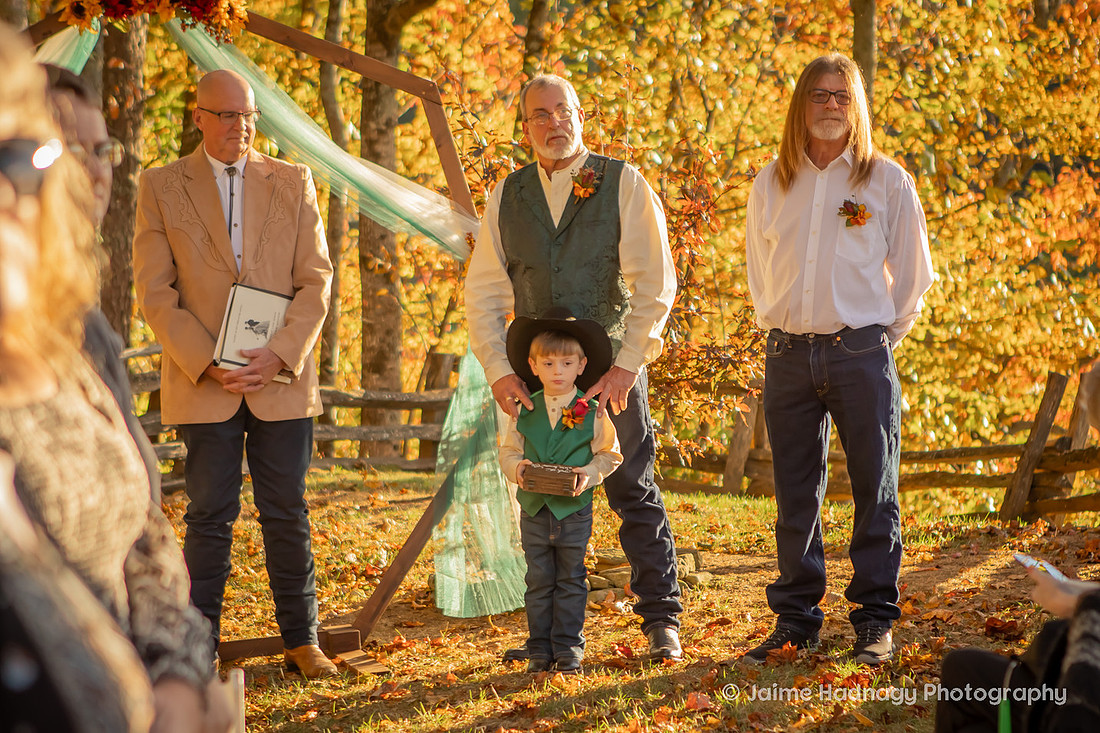 Rustic Wedding in the mountains in the fall | Asheville Wedding Photographer