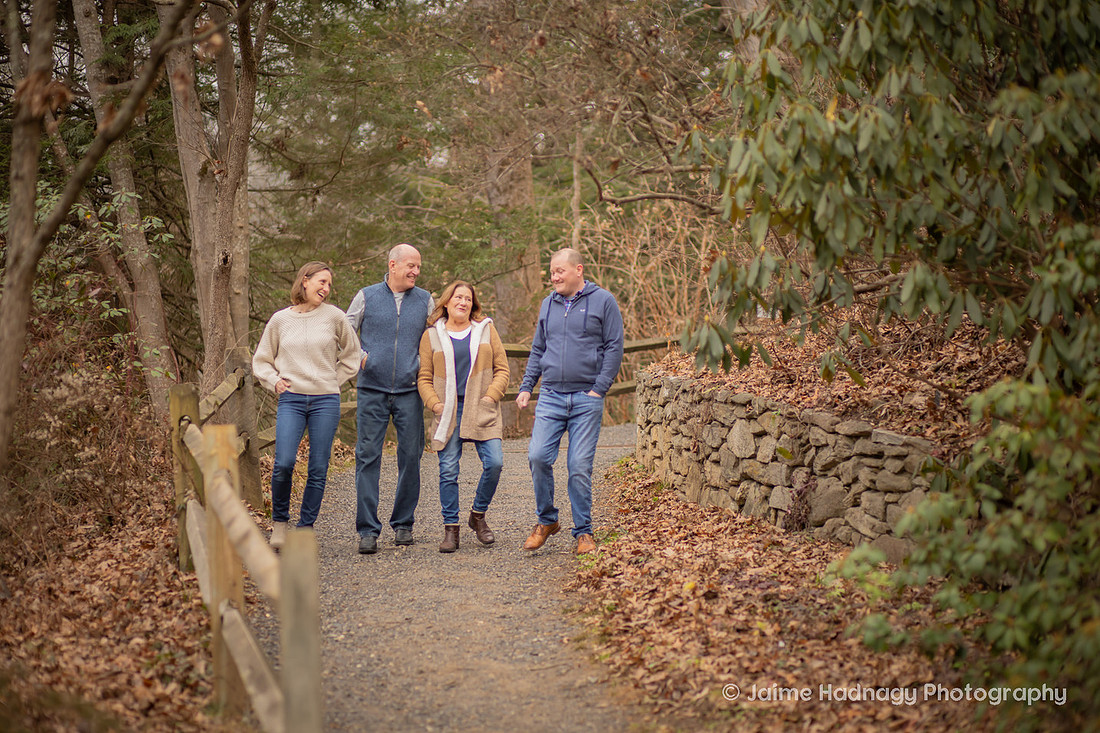 Extended Family Photos | Asheville Photographers