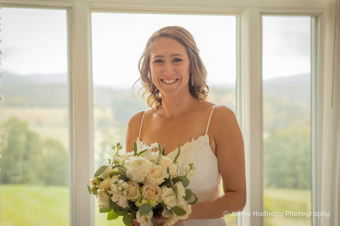 Getting Ready Wedding Photos at The Inn at Biltmore Estate | Asheville Photographer