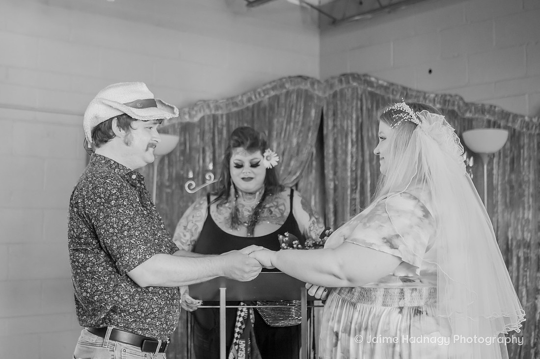 Artistic Wedding At Fleetwoods Rock N ROll Chapel | Asheville Elopement Photographer