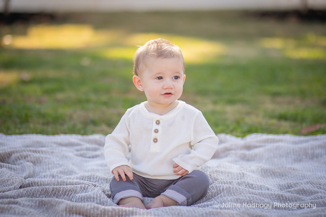 Baby Photographer Outdoor Session