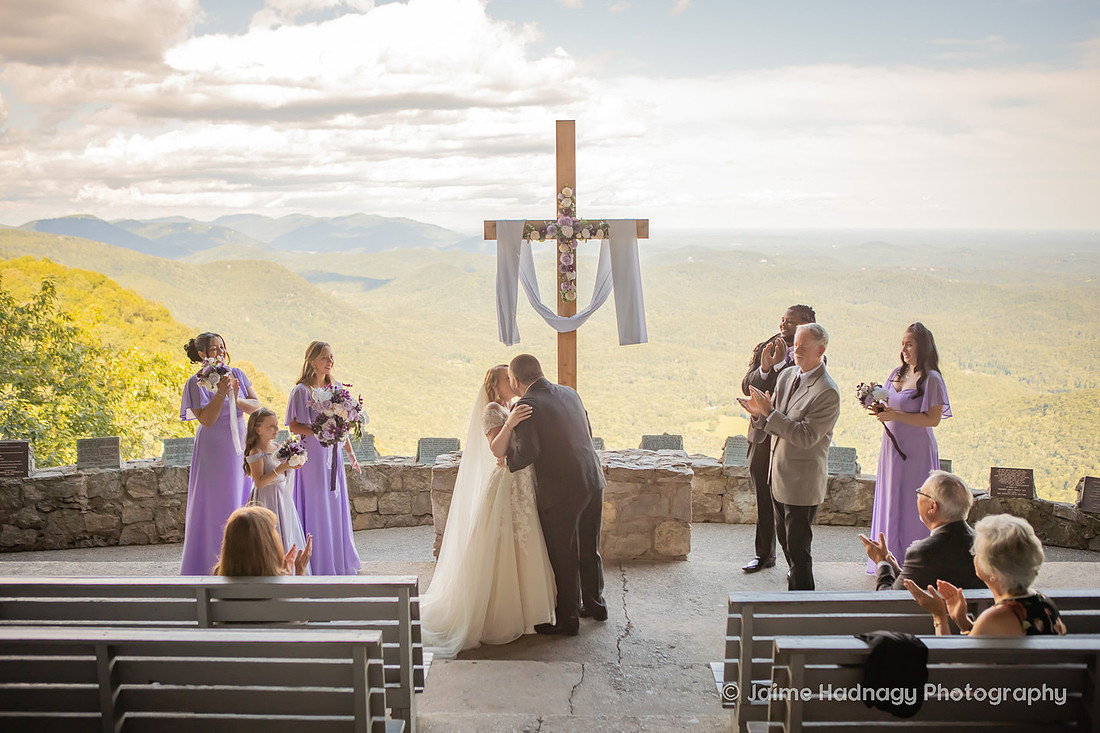 Small Mountain Wedding at Pretty Place Fred Symmes Chapel | North Carolina Elopement Photographer
