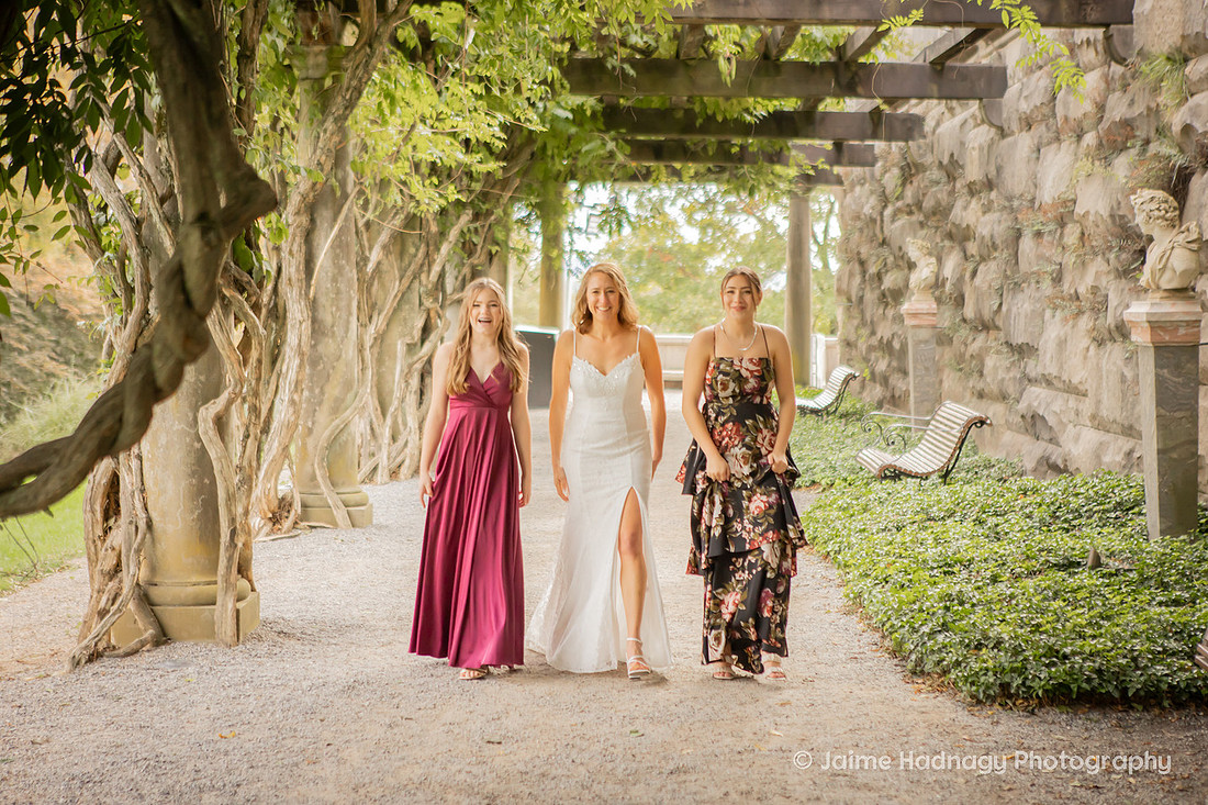 Bride and Groom Photography at the Biltmore Estate in Asheville NC