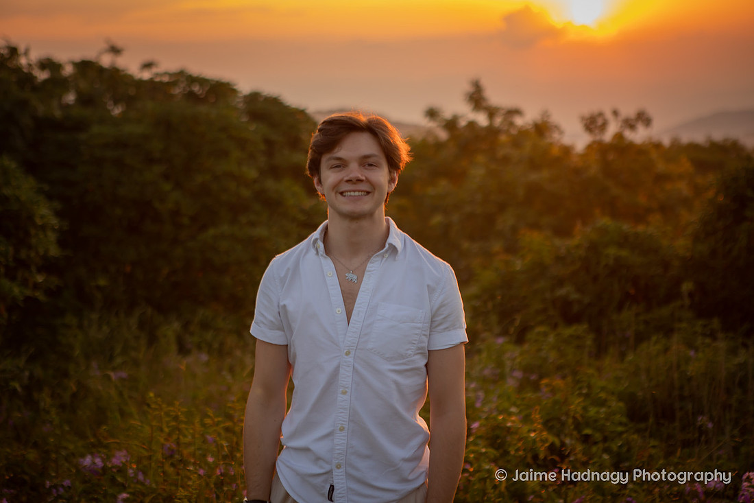 Golden Hour Outdoor Hiking Photo Session | Asheville Family Photographer