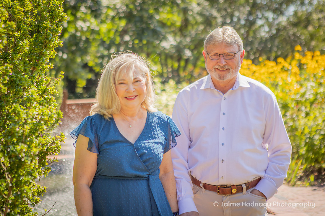 Couples Photos Outside the Village Hotel at BIltmore | Asheville Photographer