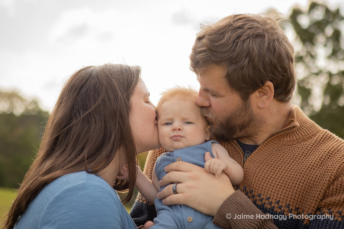 Outdoor Extended Family Portrait | Asheville Photographer