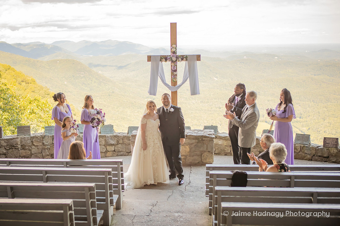 Small Mountain Wedding at Pretty Place Fred Symmes Chapel | North Carolina Elopement Photographer