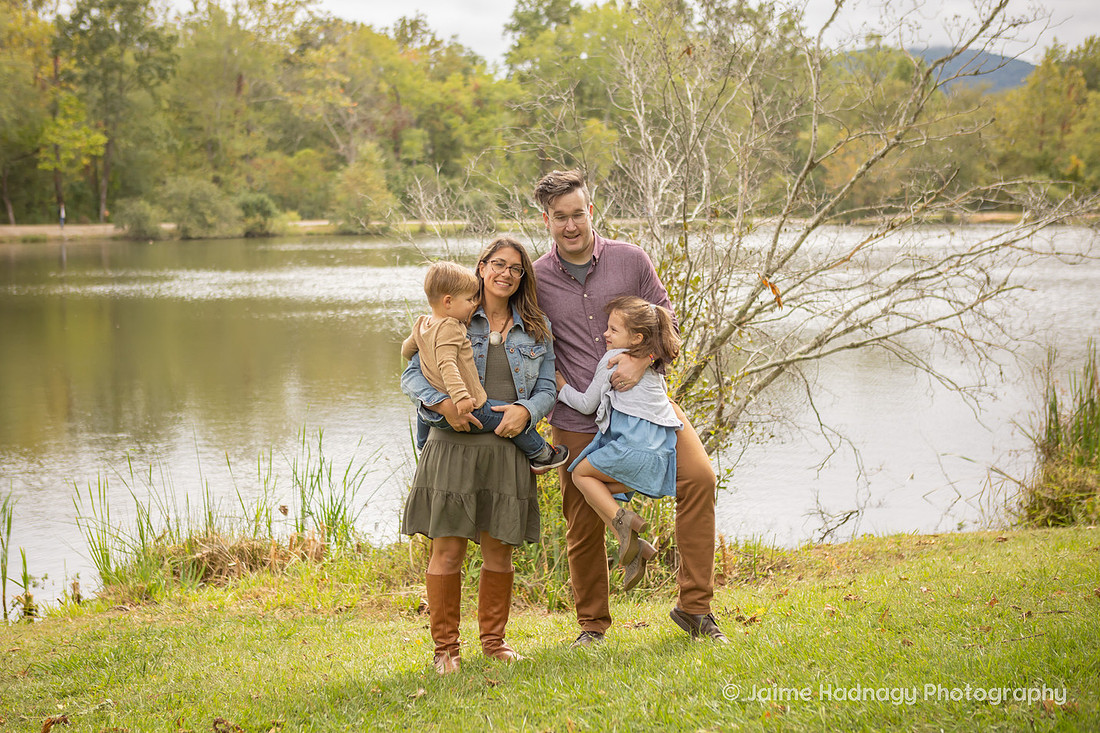 Extended Family Photos in the Park | Asheville Professional Photographer