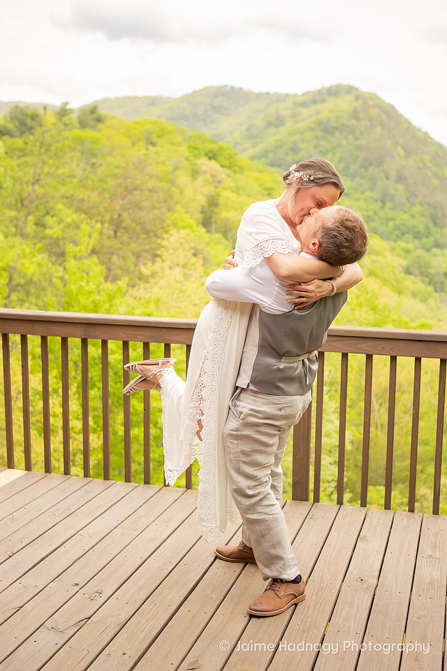 Hot Springs Wedding Photos | Asheville Wedding Photographer | Nature Elopement