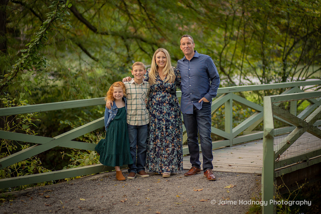 Extended Family Photos at Botanical Gardens in Asheville