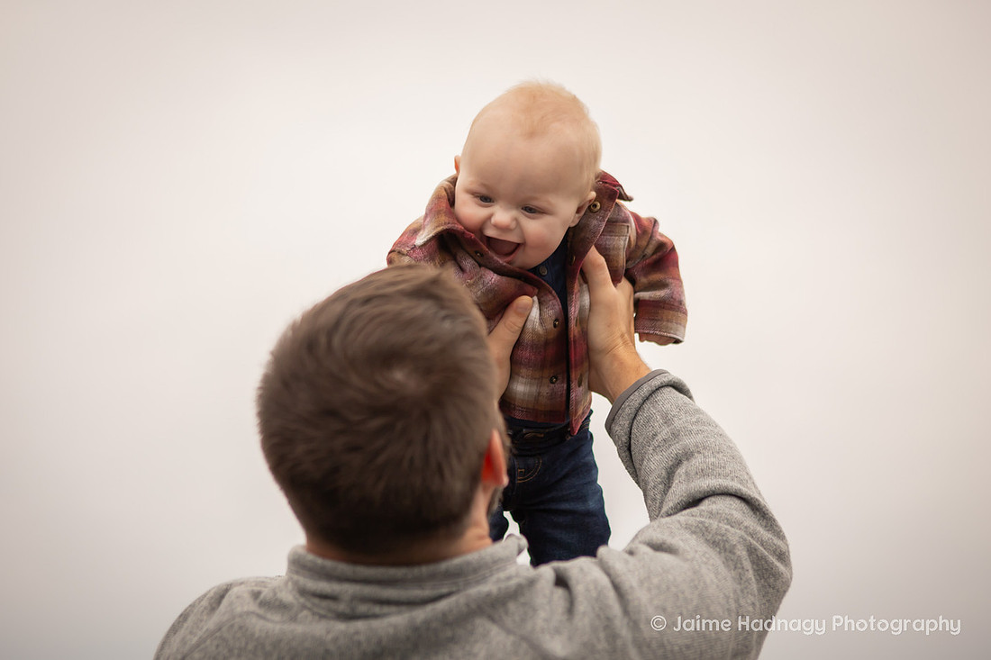 Family Photoshoot in the Mountains with Lots of Kids | Asheville Photographer