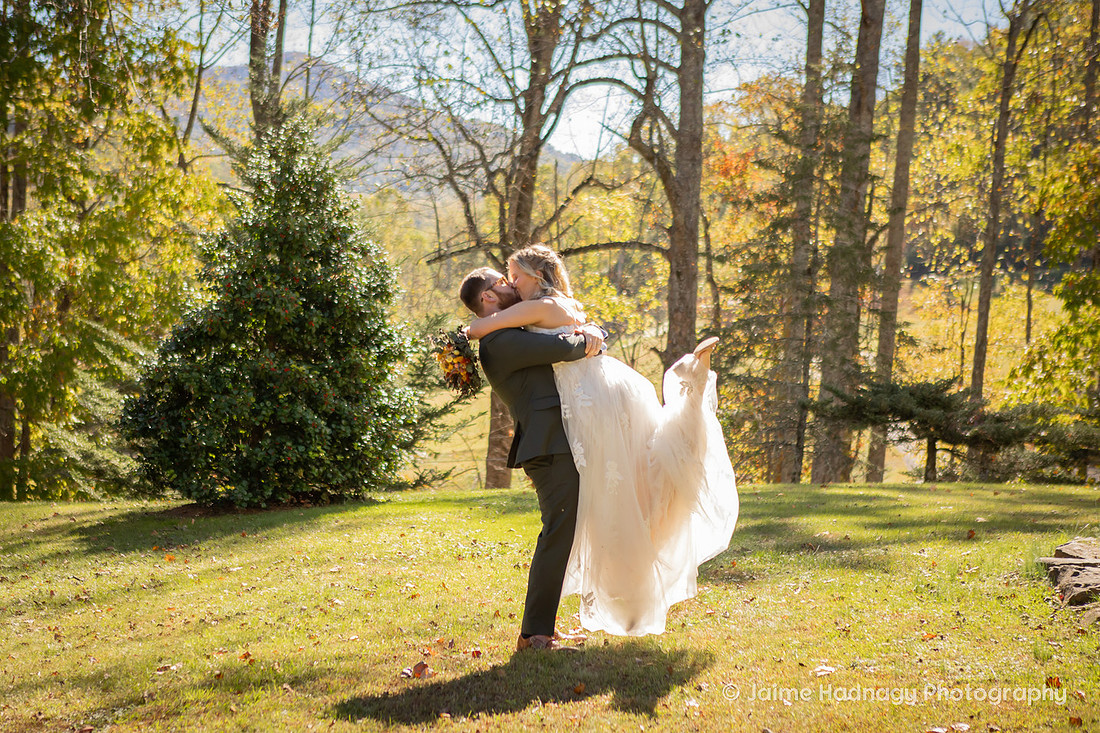 North Carolina Wedding | Asheville Photographer