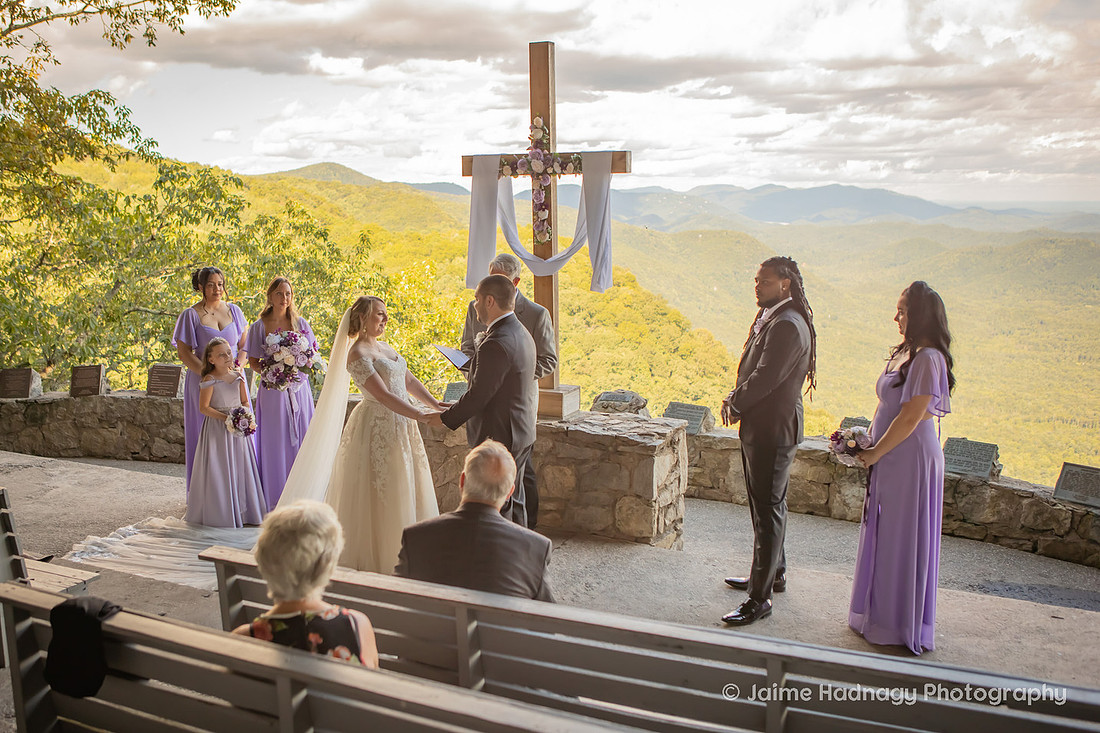Beautiful Mountain Wedding Ceremony at Pretty Place Fred Symmes Chapel | Asheville Elopement Photographer