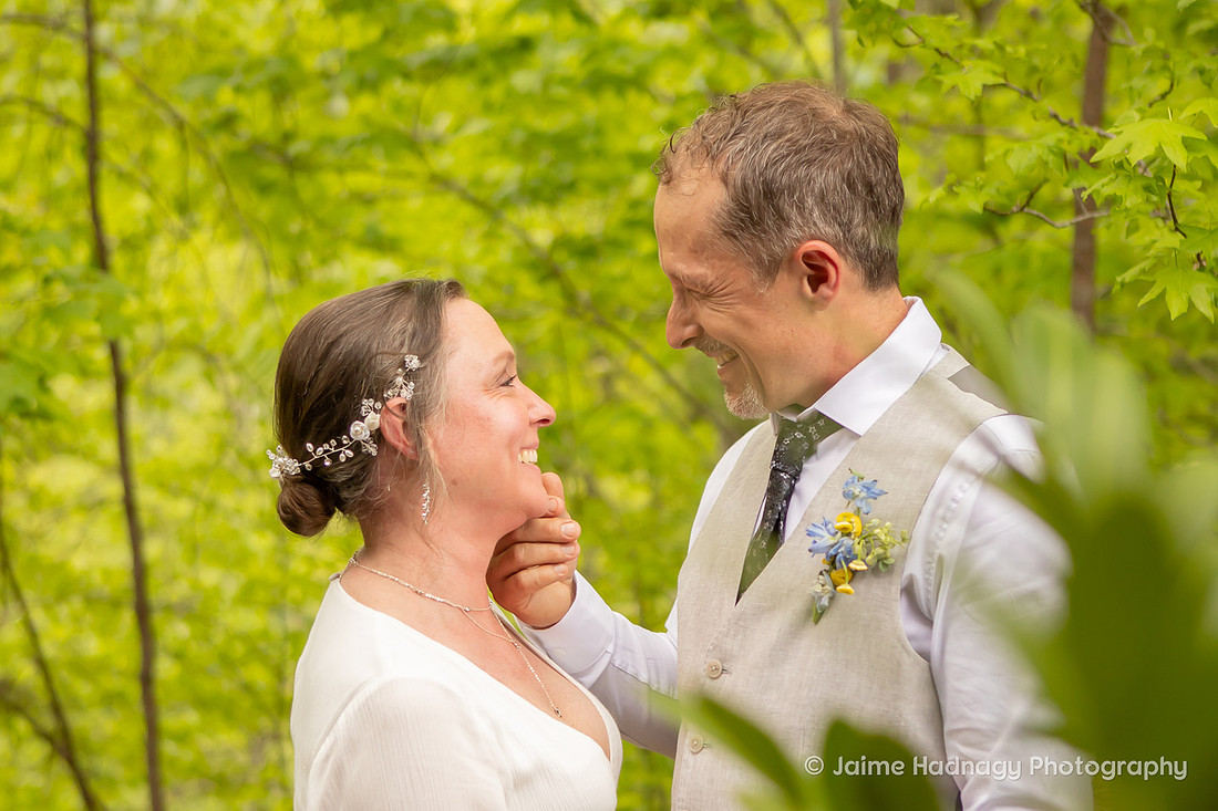 Micro Wedding at a Cabin in Hot Springs NC | Asheville Elopement Photographer