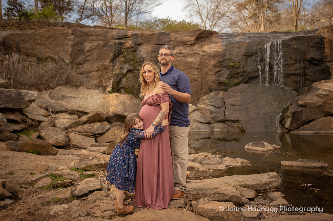 Outdoor Maternity Fmaily Photos with Sibling | Asheville Photographer
