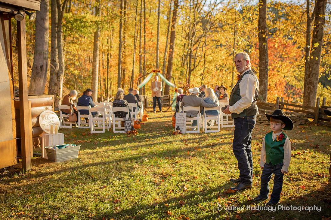 Rustic Wedding in the mountains in the fall | Asheville Wedding Photographer