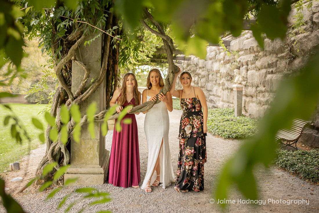 Bride and Groom Photography at the Biltmore Estate in Asheville NC