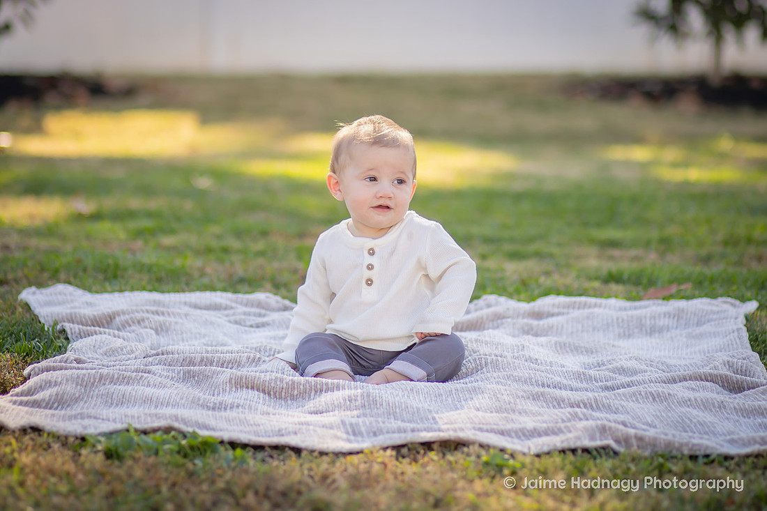 Baby Photographer Outdoor Session