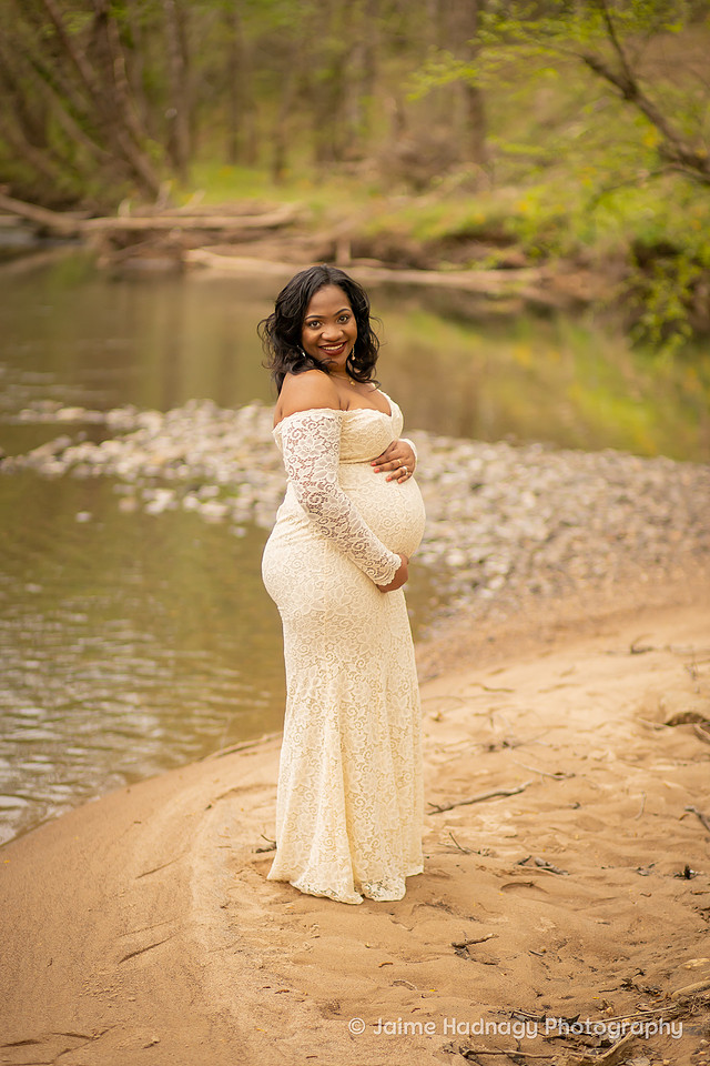 Asheville Maternity Photographer | Pregnancy Photoshoot