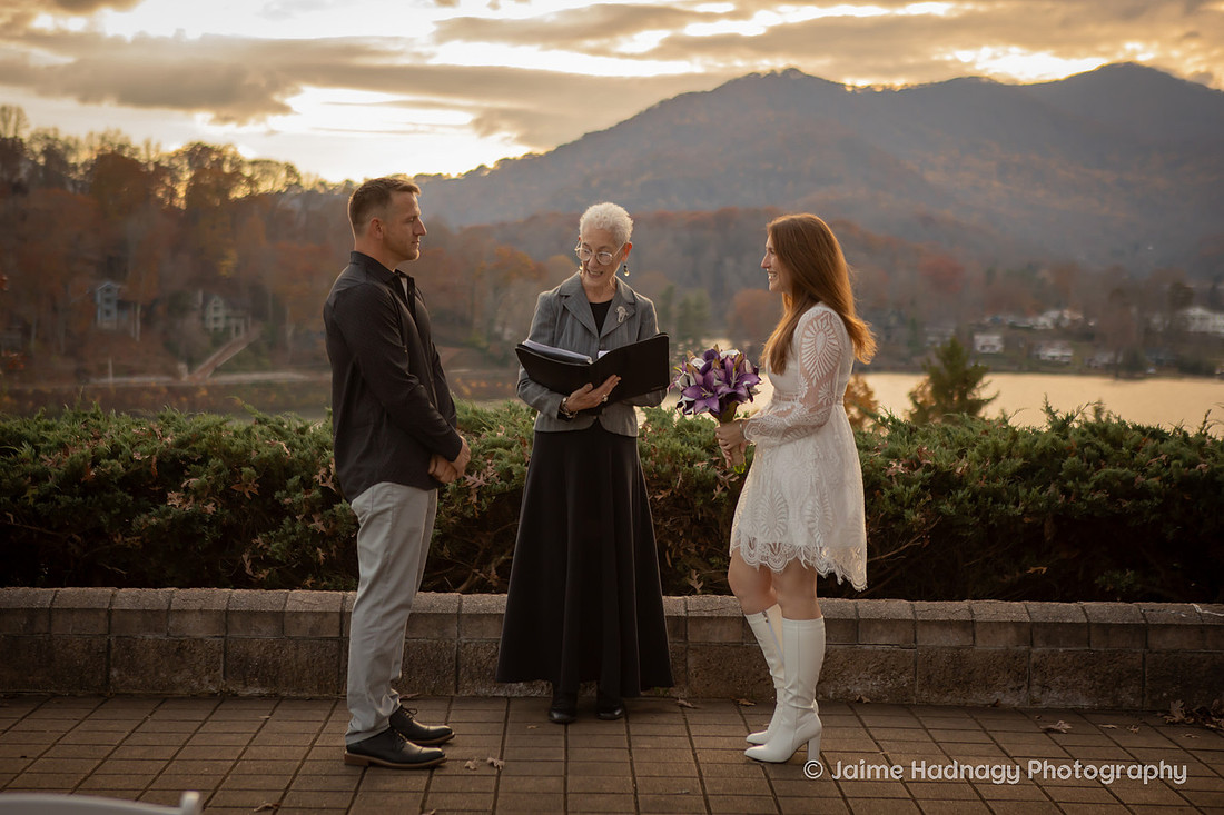 Micro Weddign at Lake Junaluska | Elopement Photography