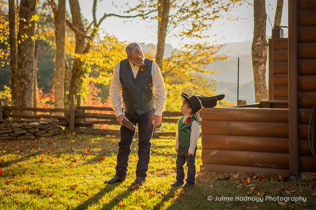 Rustic Wedding in the mountains in the fall | Asheville Wedding Photographer